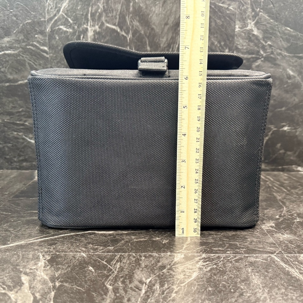 Camera Bag - Picture 6 of 16